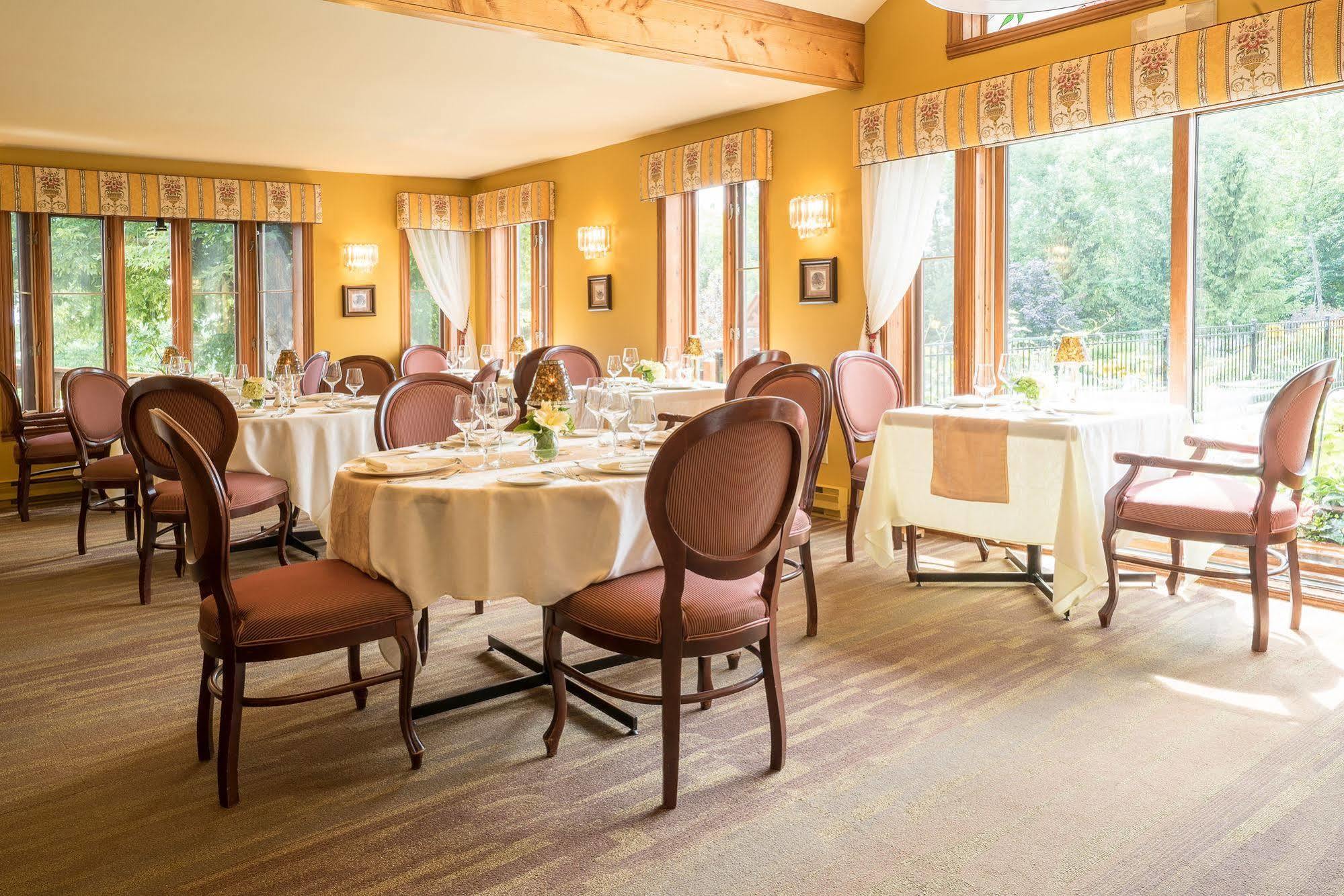 Auberge Des Gallant Rigaud Dış mekan fotoğraf